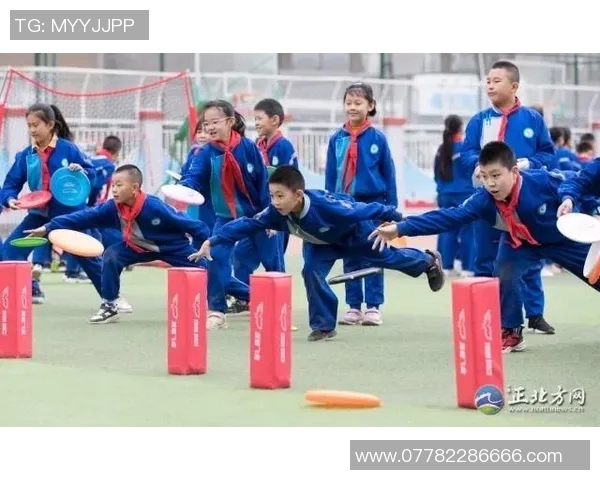 刘磊独家分享飞盘技巧与心得体会助你轻松掌握这项运动的乐趣与魅力 刘磊独家分享飞盘技巧与心得体会助你轻松掌握这项运动的乐趣与魅力