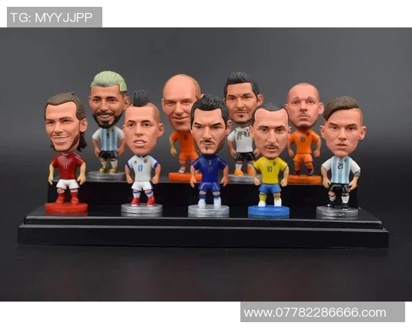 足球明星动漫公仔的魅力与收藏价值探讨与推荐